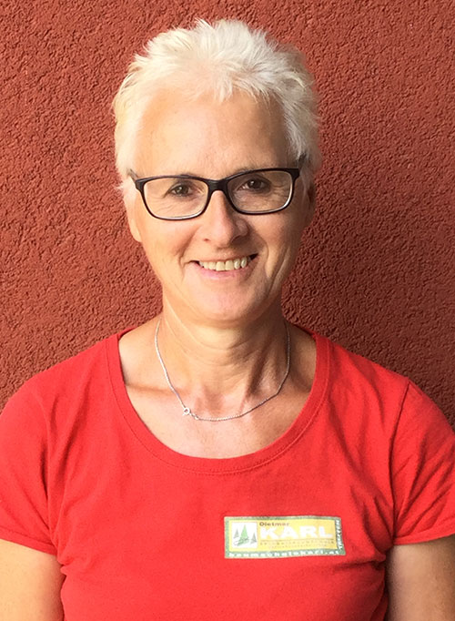Marlen Erlacher Marlen Erlacher Verkaufsmitarbeiterin